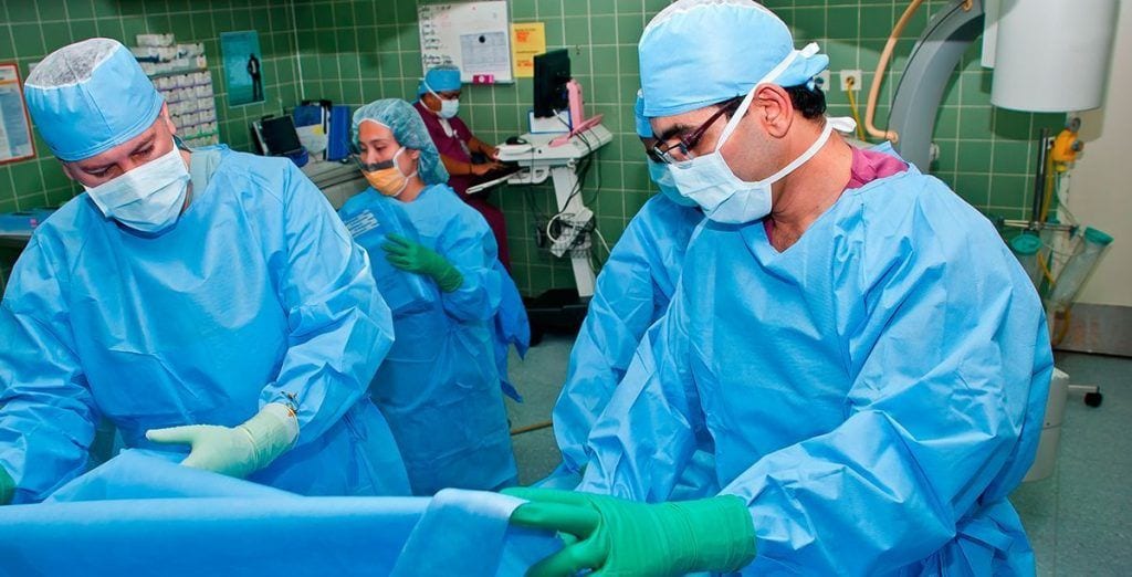 1 de cada 80.000 bebés nacen sin romper la placenta y merece la pena verlo
