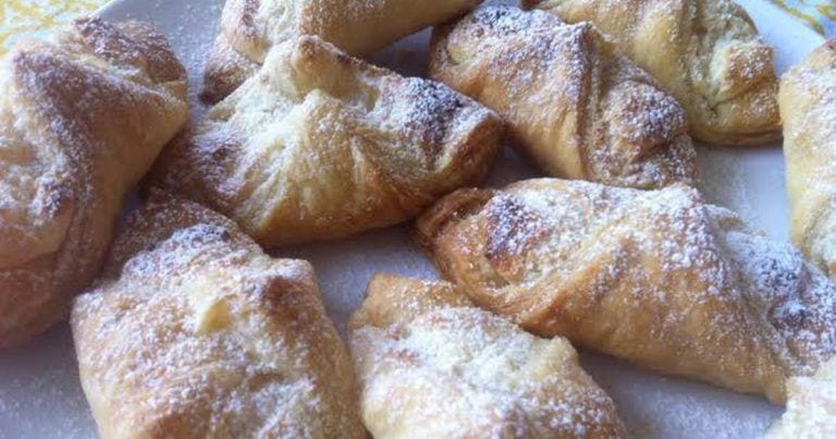 Sencillos y deliciosos, así se hacen los pastelitos de hojaldre y Philadelphia