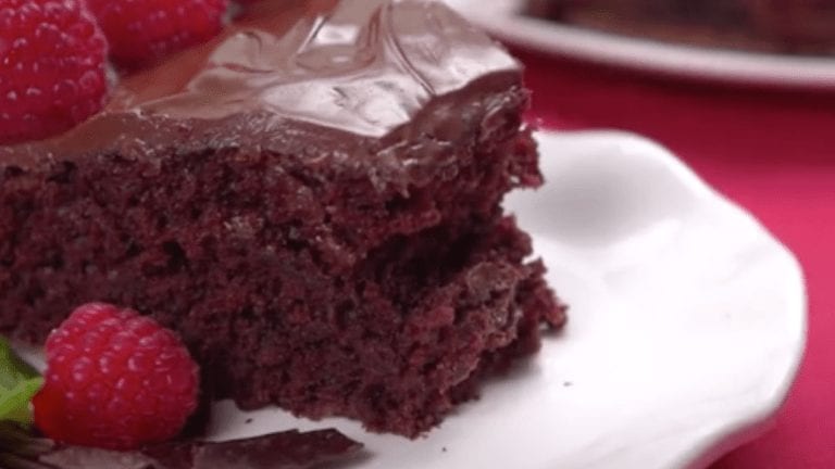 Esta deliciosa tarta no lleva ni huevo, ni leche, ni mantequilla ¡Descúbrela!