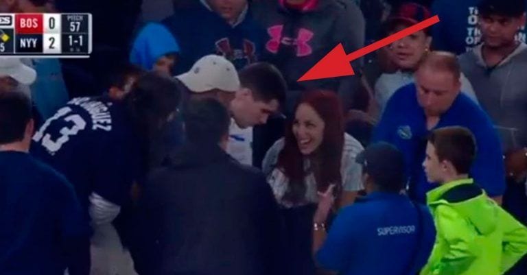 Estaba viviendo el momento más embarazoso de su vida, pero ocurrió algo genial