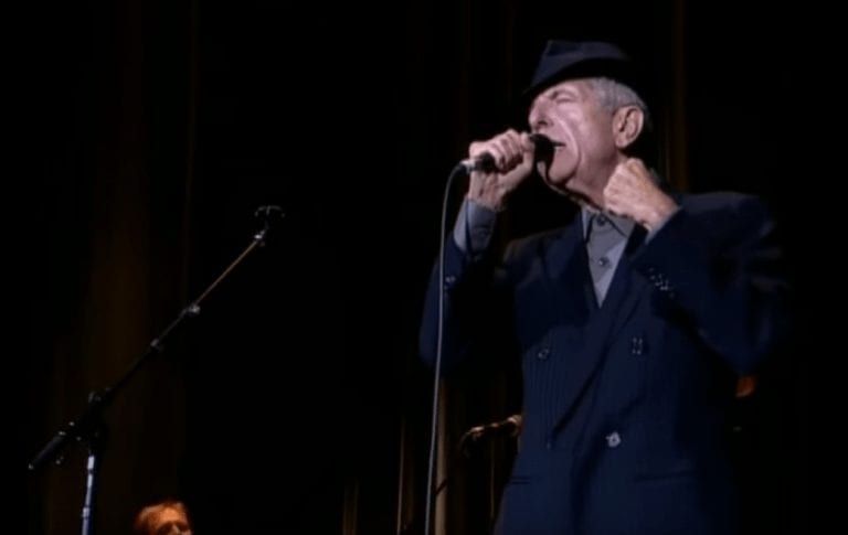 Recordamos a Leonard Cohen con una de sus más míticas actuaciones