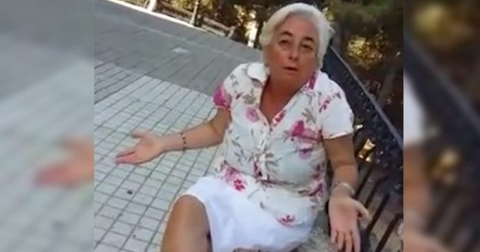 mujer envenena perro