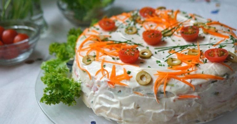 Pastel de atún frío con pan de molde, ¡no podría estar más delicioso!